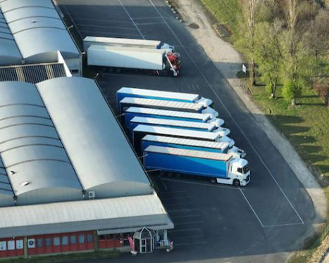 Estantería industrial para logística y transporte