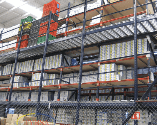 Estantes metálicos para comercializadoras